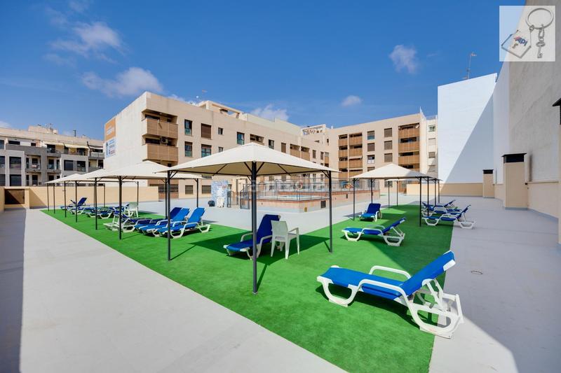 Foto f0b76356-364c-4bb3-82e7-ead984bda3c0. Apartamento en Antonio Machado Torrevieja