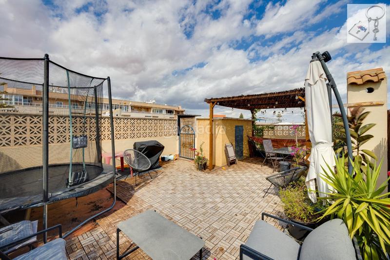 Foto 056f8d9c-797f-4dd7-9fd4-5ae96ed11541. Attique dans Antonio Machado Torrevieja