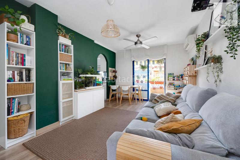 Foto a990f74f-f4d2-4373-a0e0-2b46e8388c93. Attique dans Antonio Machado Torrevieja