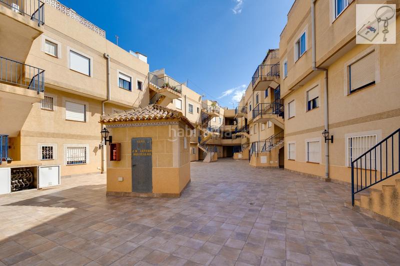 Foto ebcb634d-bf05-4023-a6dd-a4791b8862ac. Attique dans Antonio Machado Torrevieja