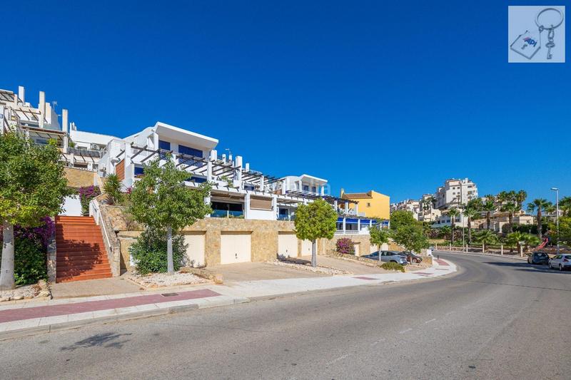 Foto 3b1cc125-22a1-41b3-9fda-0ae355f3bee4. Dachwohnung mit pool in Lomas de Campoamor - Las Ramblas Orihuela