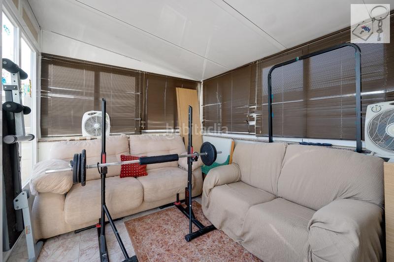 Foto 54975eb9-ba5e-4cc8-90a0-e5ad57a0caaa. Casale con piscina in Zona Carrefour - Urbanizaciones Torrevieja