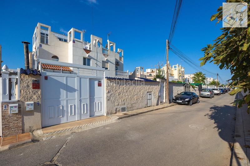 Foto cacb286a-b4f6-49de-9dc4-e231281b1c4c. Country house with pool in Zona Carrefour - Urbanizaciones Torrevieja