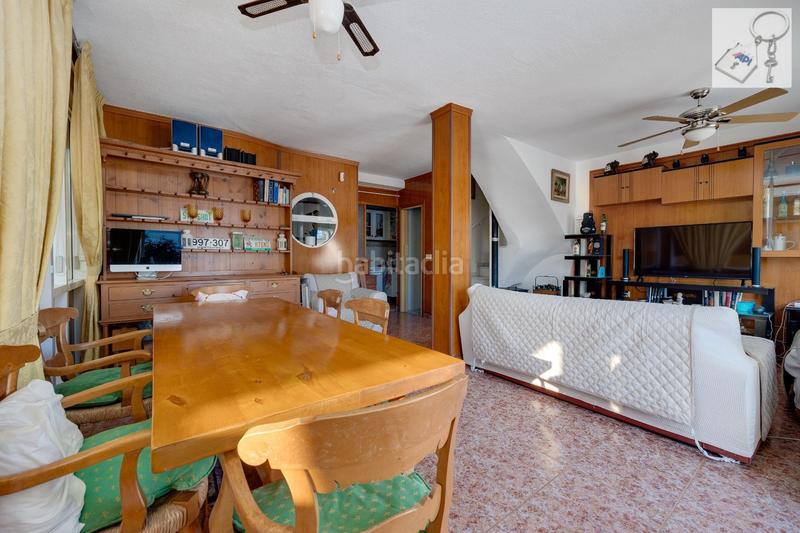 Foto cbaf42a0-e152-4145-824d-b4f4a7ee4724. Country house with pool in Zona Carrefour - Urbanizaciones Torrevieja