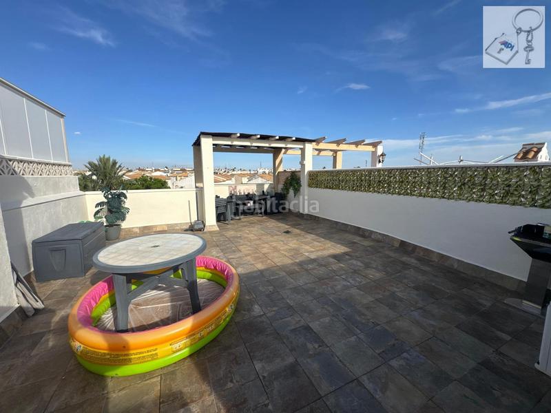 Foto 6bfd3e3a-fb91-4fc8-84fb-39d965efc329. House with pool in La Florida Orihuela