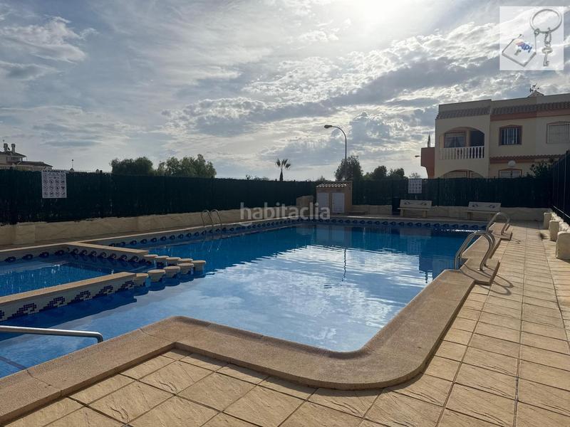 Foto eb195433-5fda-40e4-b74f-4805d3948462. House with pool in La Florida Orihuela