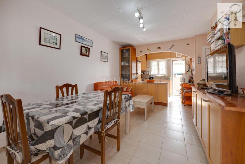 Foto cb51f55a-8a6d-4c98-bd07-ab1d1e65c693. Chalet mit pool in La Florida Orihuela