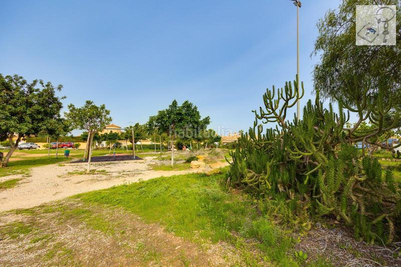 Foto cc95e054-ddde-4130-bf7f-195858113026. Chalet mit pool in La Florida Orihuela