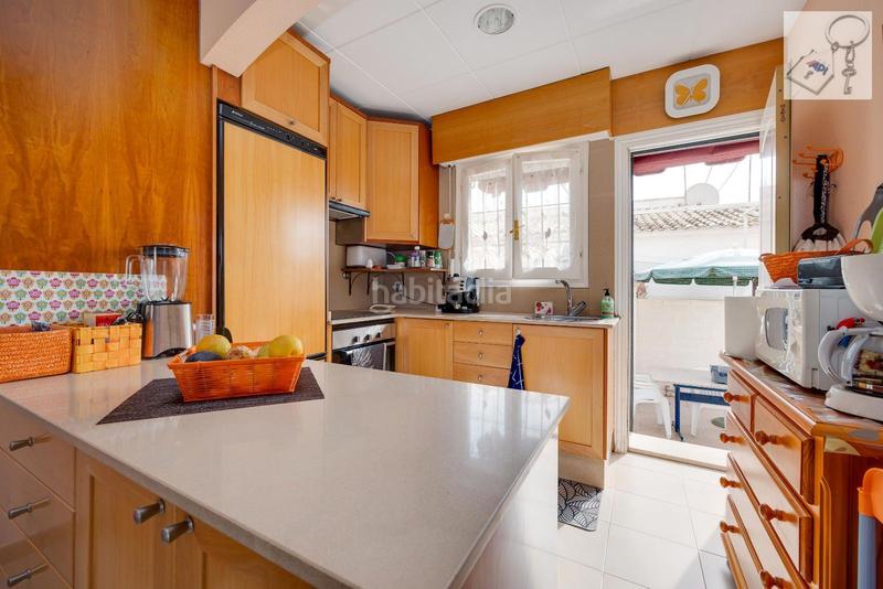 Foto 36cdcde4-91e9-42dc-a5d2-8ee7ee1d6ea5. Xalet amb piscina a La Florida Orihuela