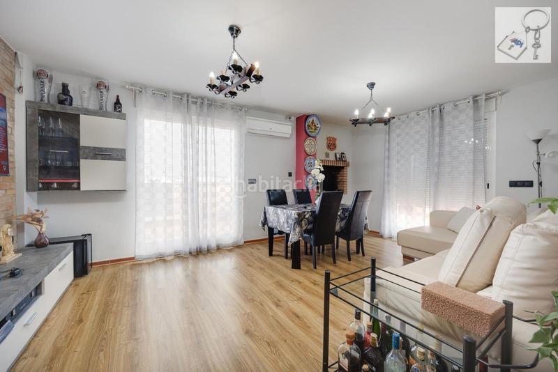 Foto 77769f11-69bb-483c-abd5-32cea220e521. Ático en Pilar de la Horadada ciudad Pilar de la Horadada