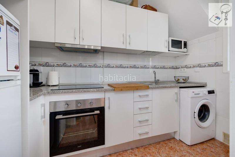 Foto 5aafebb0-1ec9-4f2e-8788-69843465d266. Casa con piscina in La Florida Orihuela