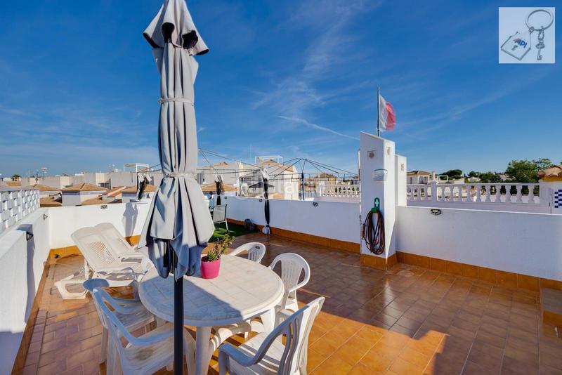 Foto 3151ad13-3984-44c2-a291-15ae58312644. House with pool in La Florida Orihuela