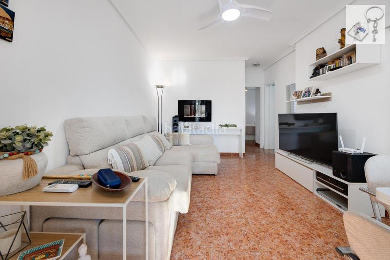 Foto 5b7b4ae1-c5d4-4574-b917-47749fae9f3f. House with pool in La Florida Orihuela