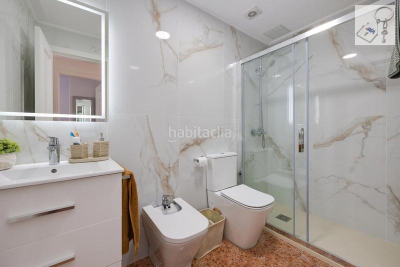 Foto b2549e1b-1579-490d-8f83-0030935b1555. House with pool in La Florida Orihuela