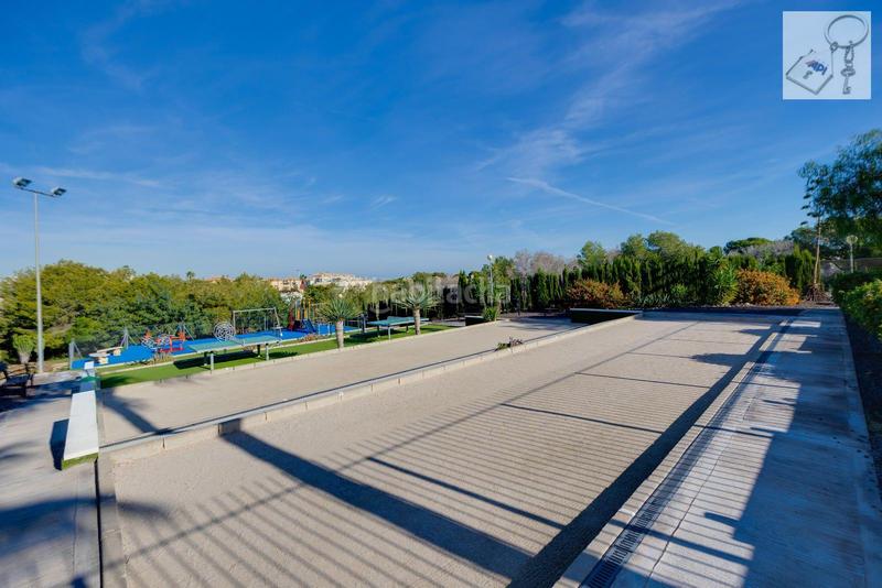 Foto 4db8cc21-977b-4a6b-92bd-24b4a86fa15b. Maison avec piscine dans La Florida Orihuela