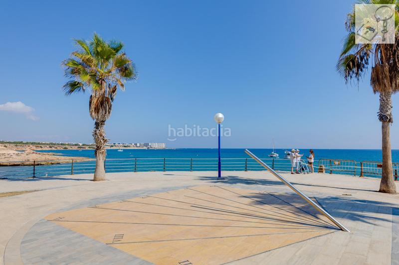 Foto 8a7b42a7-8ac8-49e0-ad25-e25665045b72. Duplex con piscina in La Florida Orihuela