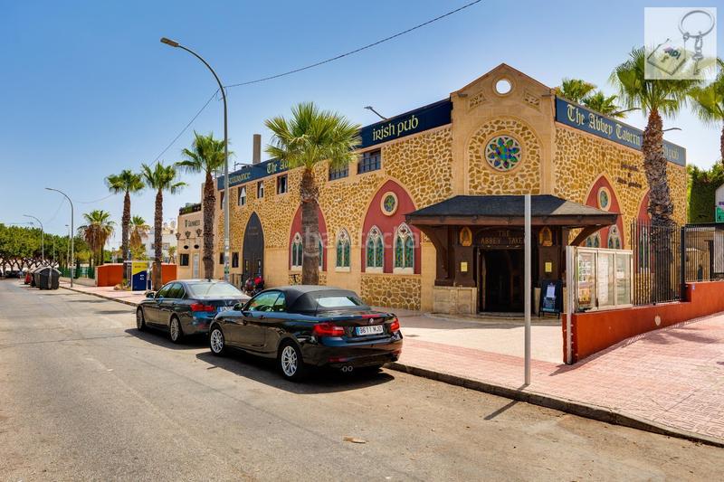 Foto b20b2037-fee4-491c-b8f1-b7cc417cab0c. Duplex con piscina in La Florida Orihuela