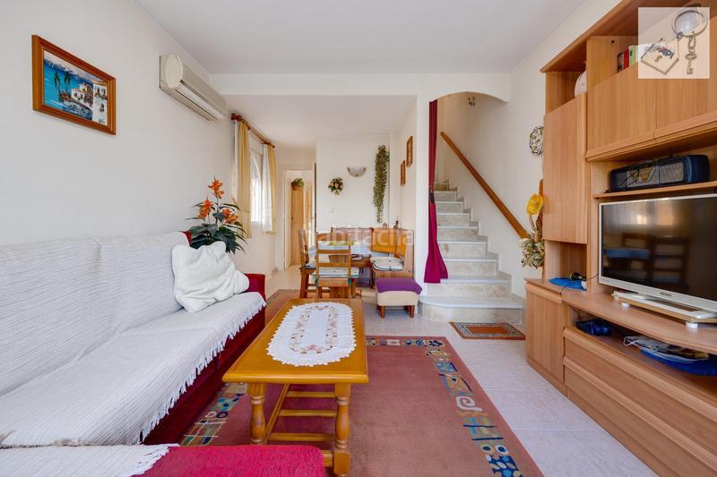 Foto bdbdb251-e58a-4e9b-839b-ceba134b29b2. Duplex con piscina in La Florida Orihuela