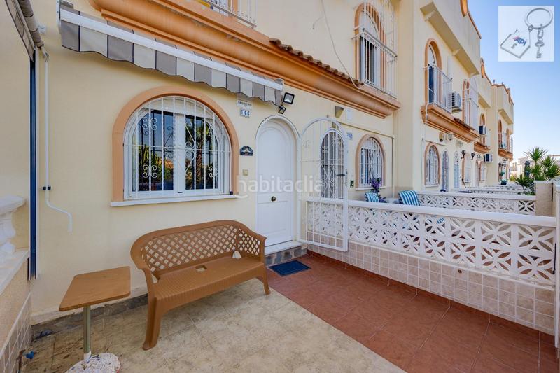 Foto 185cb84d-fe26-4785-9151-66f7c4eae6c0. Duplex avec piscine dans La Florida Orihuela