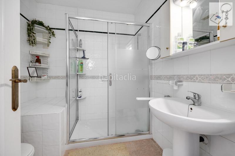 Foto a336eed4-2c4a-470b-a75e-84b1baa64b0f. Duplex avec piscine dans La Florida Orihuela