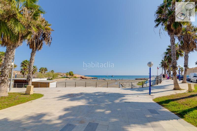 Foto d922b2ec-b817-47fb-a2e5-e6e2e54af5ba. Duplex avec piscine dans La Florida Orihuela