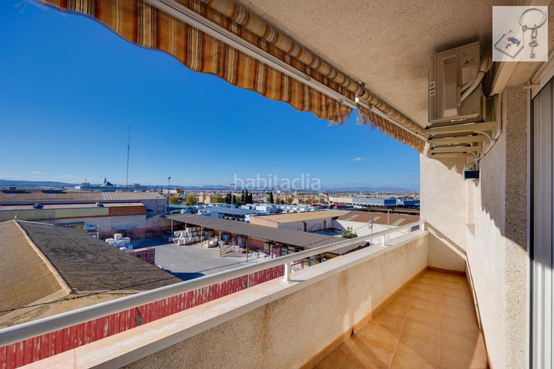 Foto 1e6a8617-594e-4339-941b-323239880442. Apartament amb piscina a Parque Acuático - Sector 25 Torrevieja