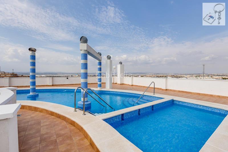 Foto 9ccee5bc-7df6-4cac-aecb-e8399fe8f808. Apartamento en Parque Acuático - Sector 25 Torrevieja