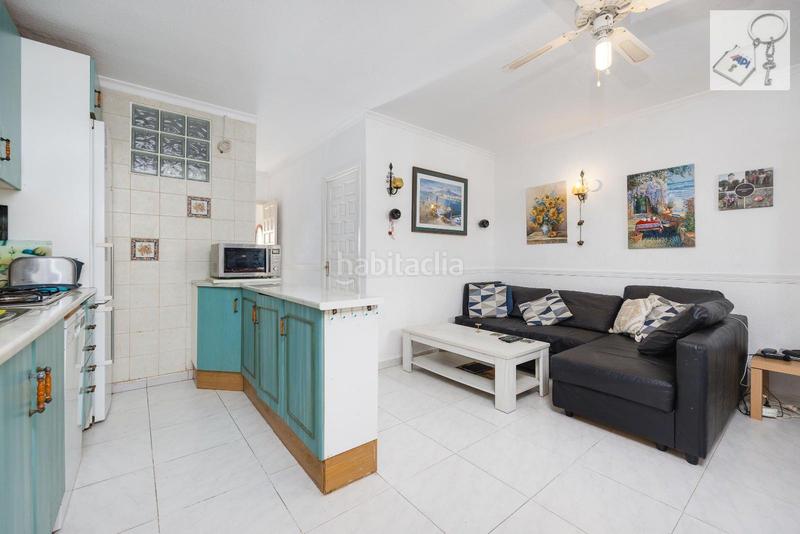 Foto 27db8674-eb9b-42d2-85bf-8e1a3817d947. Casa adosada en nueva Torrevieja Torrevieja