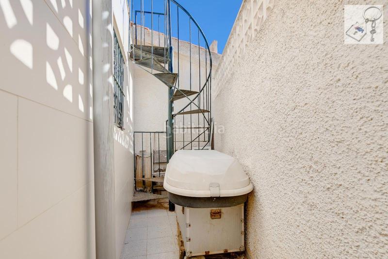 Foto 38b219ff-d5cb-414a-b87c-9cfad84e5b11. Maison jumelée dans nueva Torrevieja Torrevieja