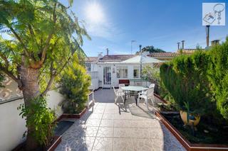 Casa adossada a Nueva Torrevieja