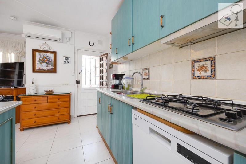 Foto 5b5dabad-ee3a-4186-86f1-62be37827a81. Reihenhaus in nueva Torrevieja Torrevieja