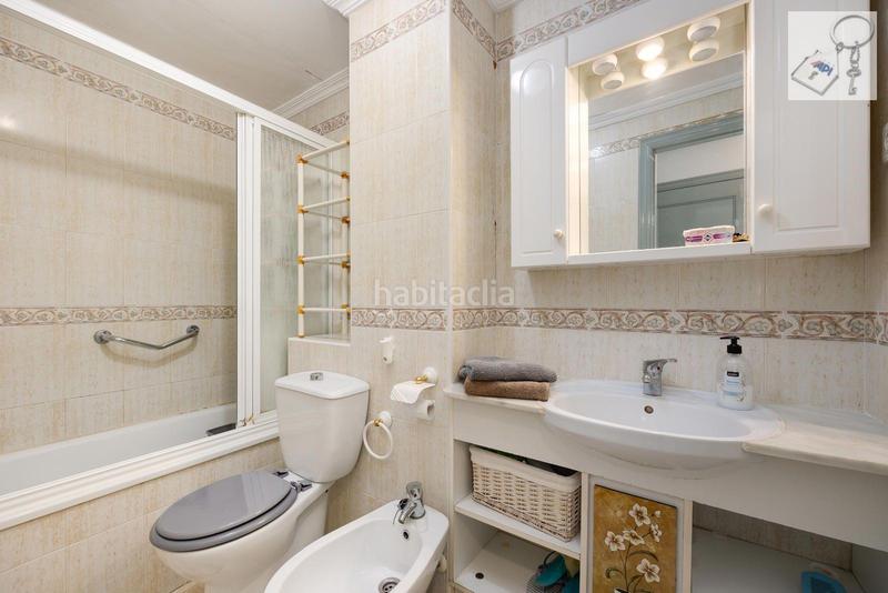 Foto 3dff0ae3-129e-4cc7-a420-540aad4d6133. Apartament a Zona Playa del Cura Torrevieja