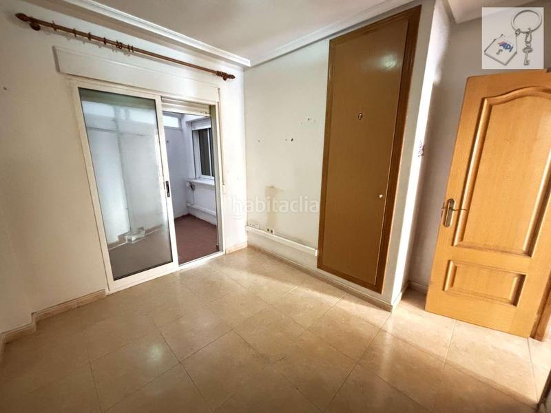 Foto 0bd6d09b-3893-49ce-a553-4ce8f7a3019c. Apartment in n/a 66 in Centro - Muelle Pesquero Torrevieja