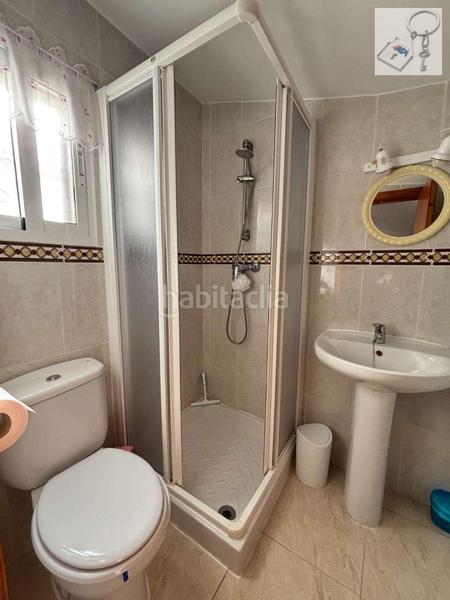 Foto 2fcde7bf-0e4e-4223-bab7-2f7a245ae10d. Xalet a Zona Carrefour - Urbanizaciones Torrevieja