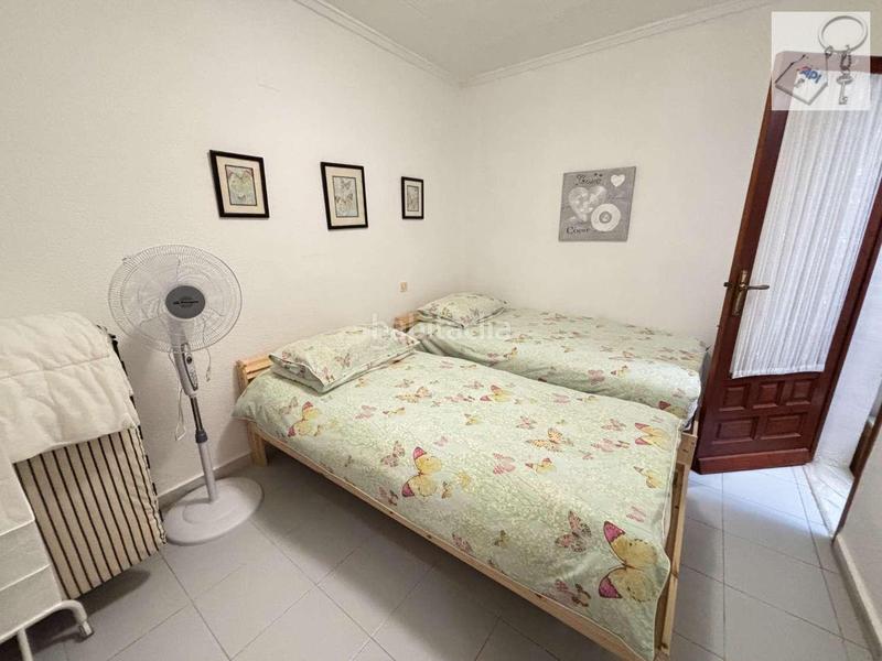 Foto 880ee35c-d27f-40cf-a1a7-8f67e3931d76. Xalet a Zona Carrefour - Urbanizaciones Torrevieja