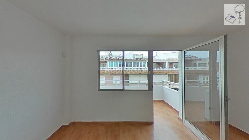 Foto 37b0d387-b8cb-4d80-bbad-2e7472aea593. Apartament a Puerto Deportivo Torrevieja