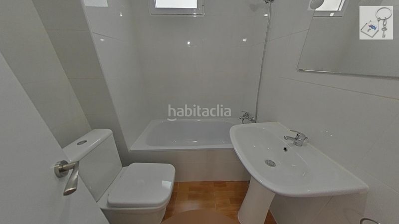 Foto 536e8d92-3f81-4c67-a774-678d38a21afd. Apartament a Puerto Deportivo Torrevieja