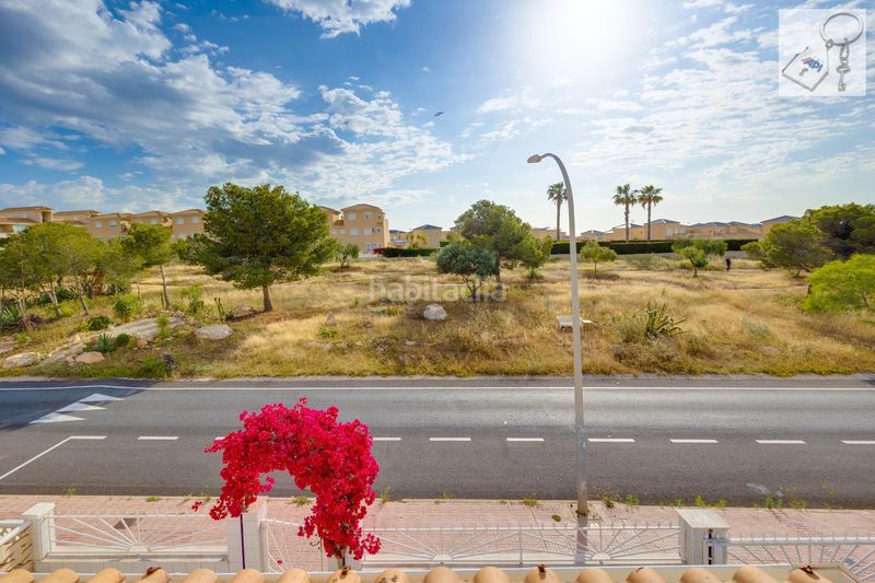 Foto ea5f1e15-8fc8-4fb1-bc9a-2d8c8b3bb3d7. Masia amb calefacció a La Florida Orihuela