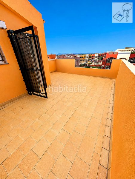 Foto 4cbb9d30-b1d3-47b9-9324-0a6ed66fbc48. Xalet amb piscina a La Florida Orihuela