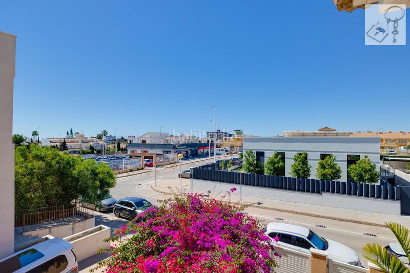 Foto ff9bb622-ffef-429c-a482-f28744251b93. Àtic a La Zenia Orihuela