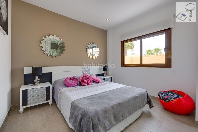Foto 19e55d00-5a97-4eb8-a6eb-6e4de7beb50a. Casa amb piscina a Rojales