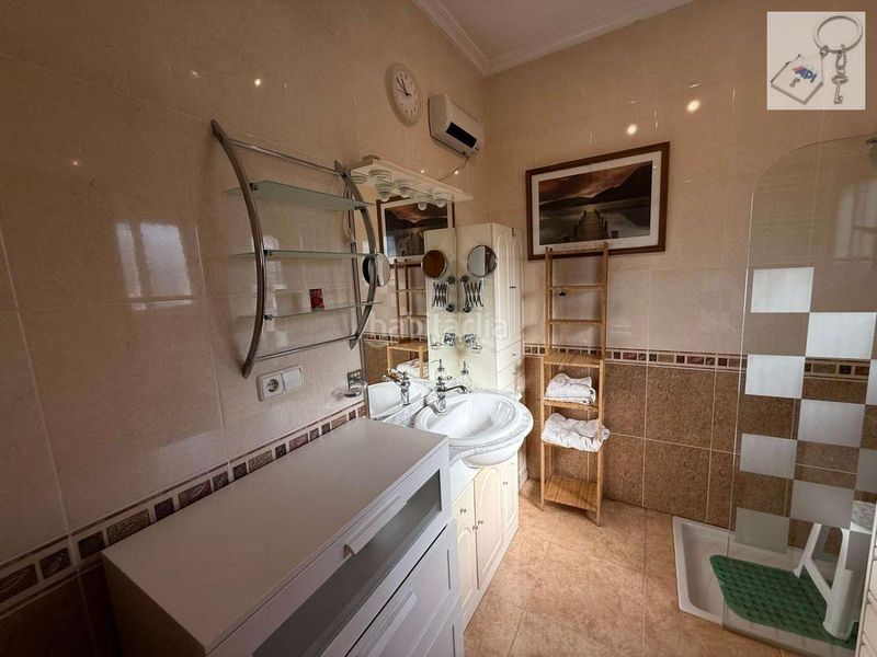 Foto f7e7d0fe-7b46-4aa1-84c1-aeb6687bb480. Chalet en n/a 89 en Catral