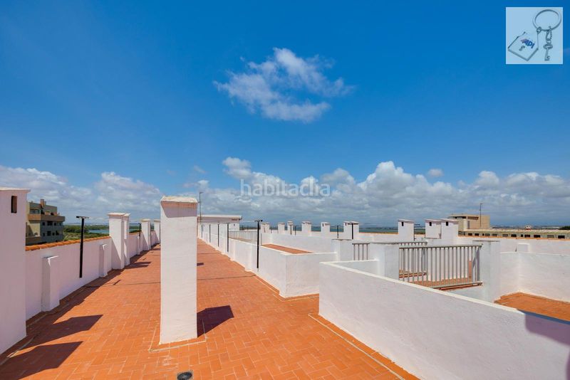 Foto ec0cf856-0cc0-470f-a7e3-45c376dce6a5. Àtic a Gaspar Perelló Torrevieja