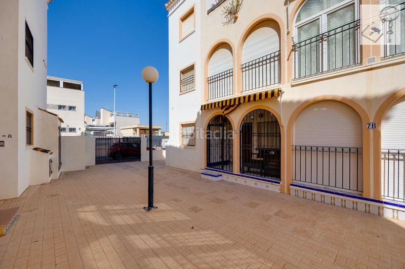 Foto 79928055-393a-4c5d-997d-2506206dd91d. Casa amb piscina a La Veleta Torrevieja