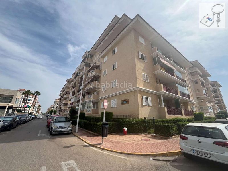 Foto 9e3aea7e-9158-4618-beff-eb0c2c391526. Apartament amb piscina a Cañada del Molino Torrevieja