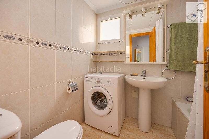 Foto 21452adf-c732-4804-b452-b04e0dea5f3f. Apartament amb piscina a Antonio Machado Torrevieja