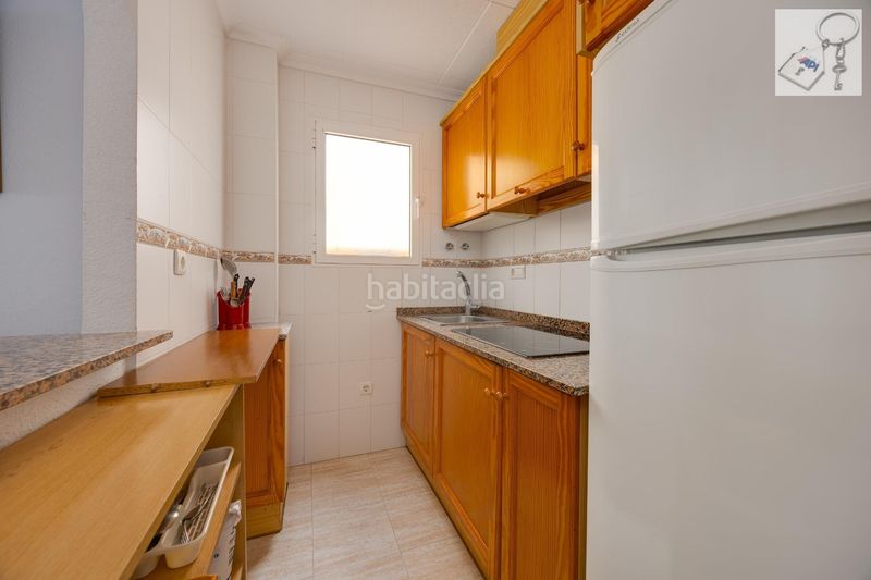 Foto 3620880a-6fa4-4d53-be91-70da93888c47. Apartament amb piscina a Antonio Machado Torrevieja