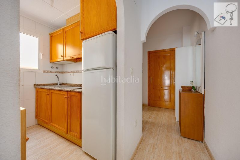 Foto 4501fc4a-bc49-4706-b232-8db455bbb70c. Apartament amb piscina a Antonio Machado Torrevieja