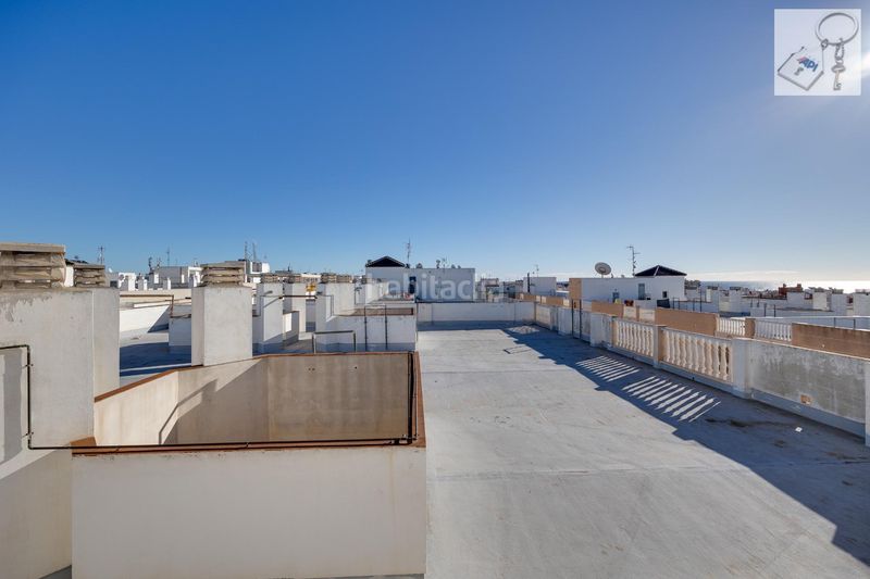 Foto 915a1d2c-7ac5-4606-b71b-189d06efa879. Apartament amb piscina a Antonio Machado Torrevieja