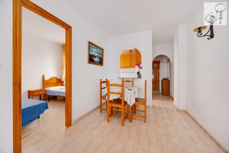 Foto c3e5abc4-6bd6-4b6d-818a-a166ff662733. Apartament amb piscina a Antonio Machado Torrevieja